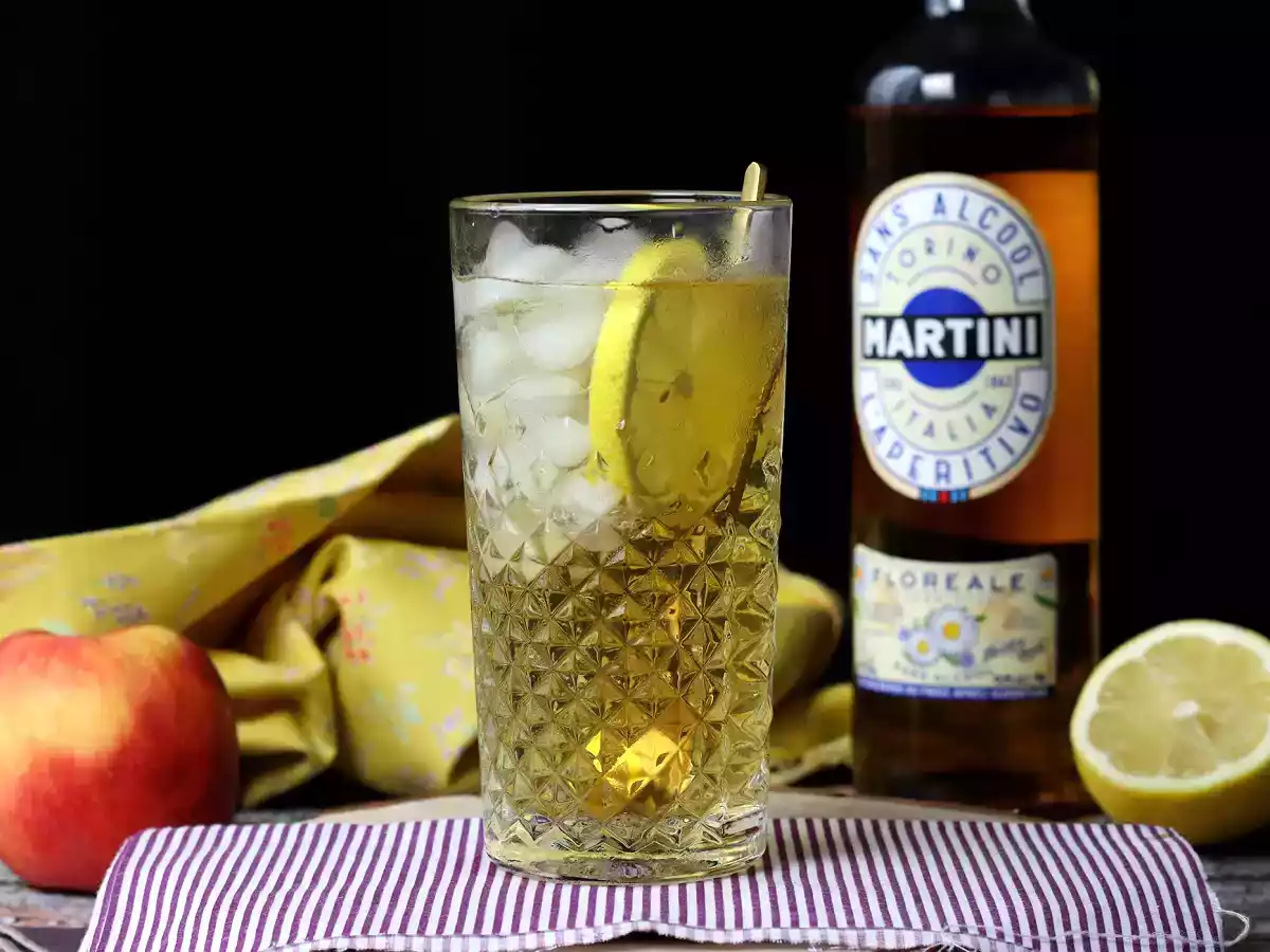 Martini Spritz analcolico: il piacere dell'aperitivo senza rinunce!