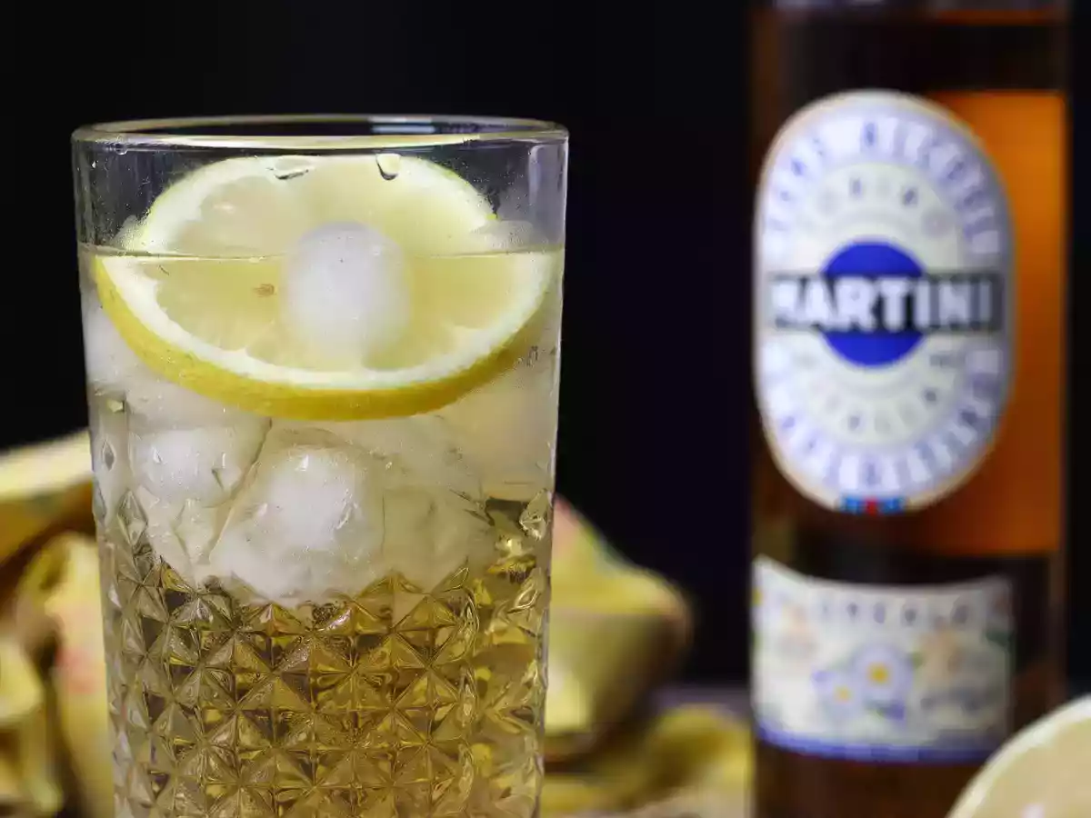 Martini Spritz analcolico: il piacere dell'aperitivo senza rinunce! - foto 2