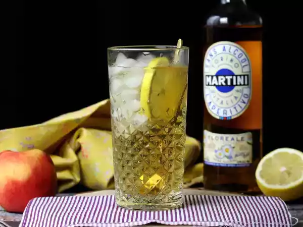 Ricetta Martini spritz analcolico: il piacere dell'aperitivo senza rinunce!