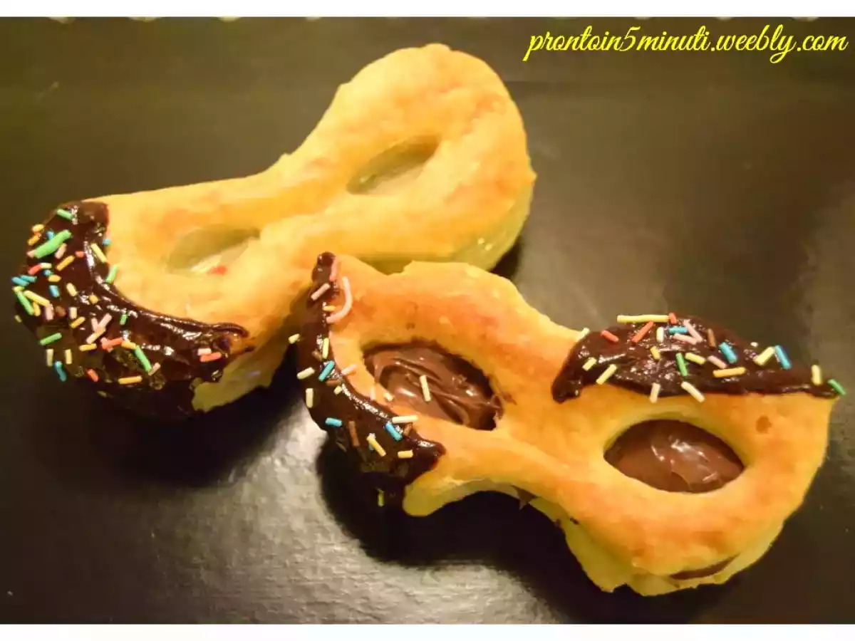 Mascherine di Carnevale Pistacchio e Nutella