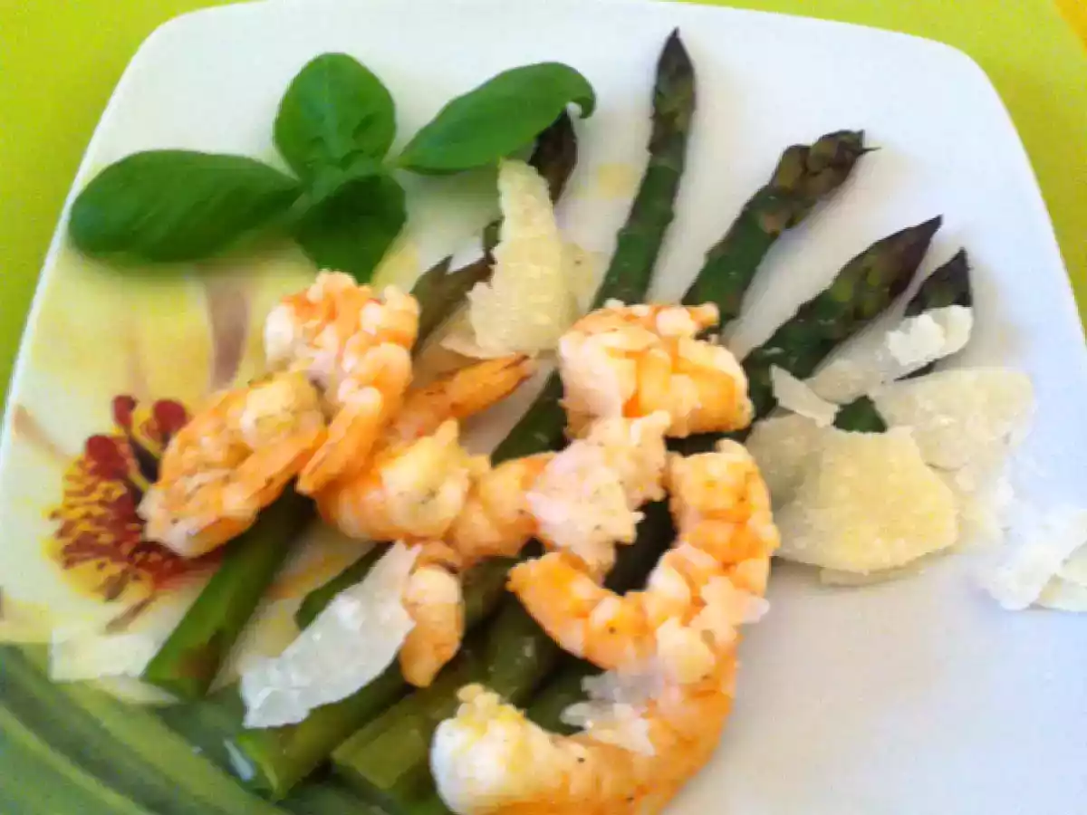 Mazzancolle con asparagi