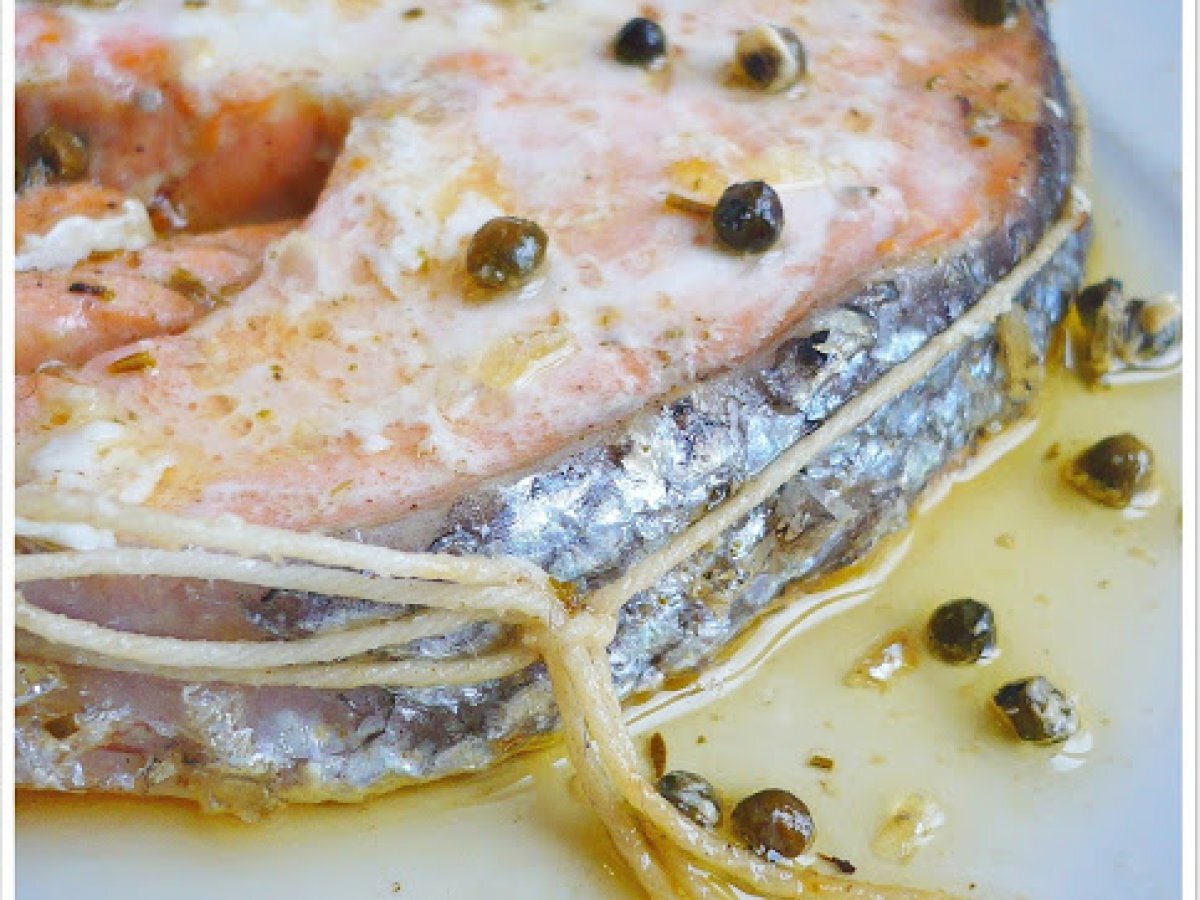 Medaglioni di salmone al pepe verde