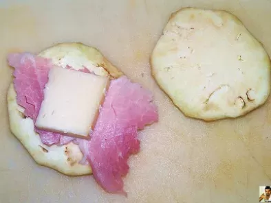 Melanzane con prosciutto e formaggio impanate