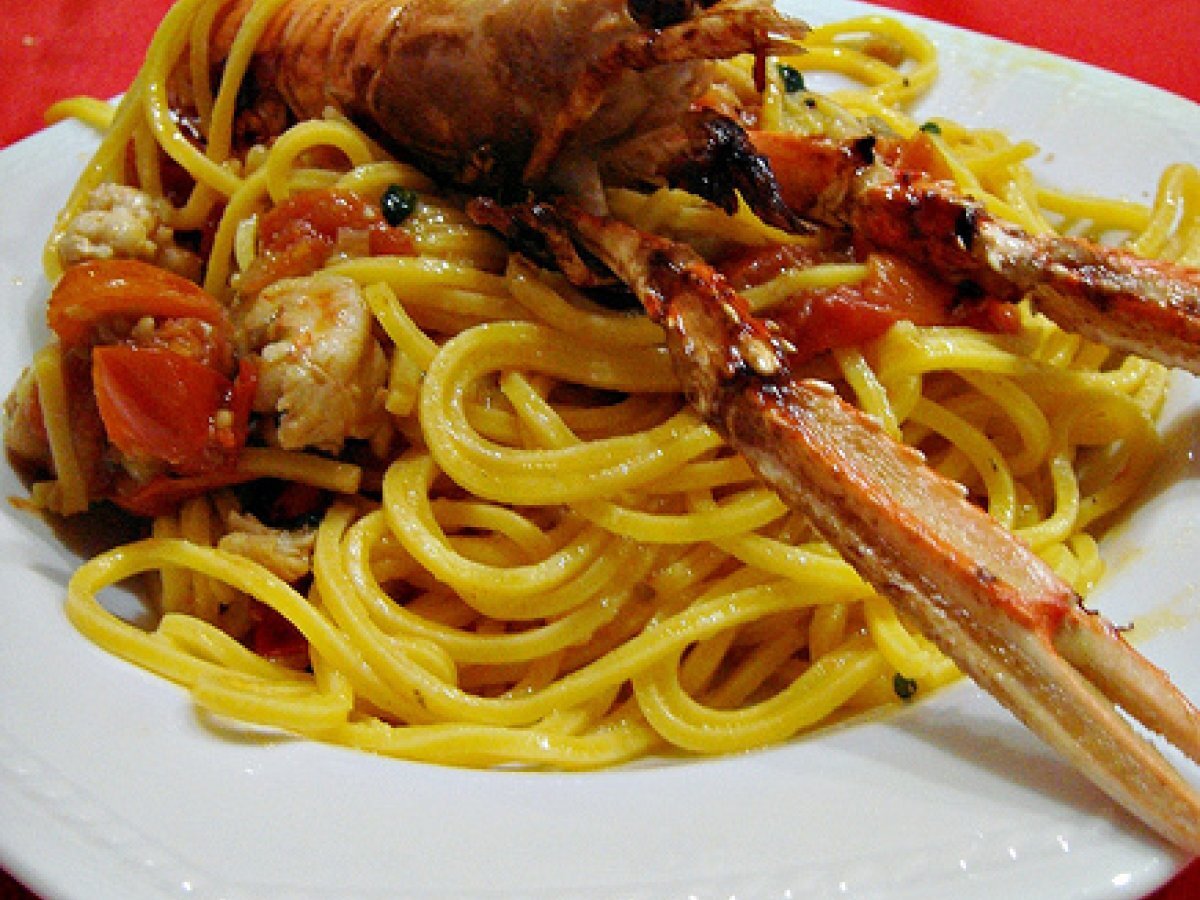 Menù di Capodanno: Tonnarelli con scampi e melanzane