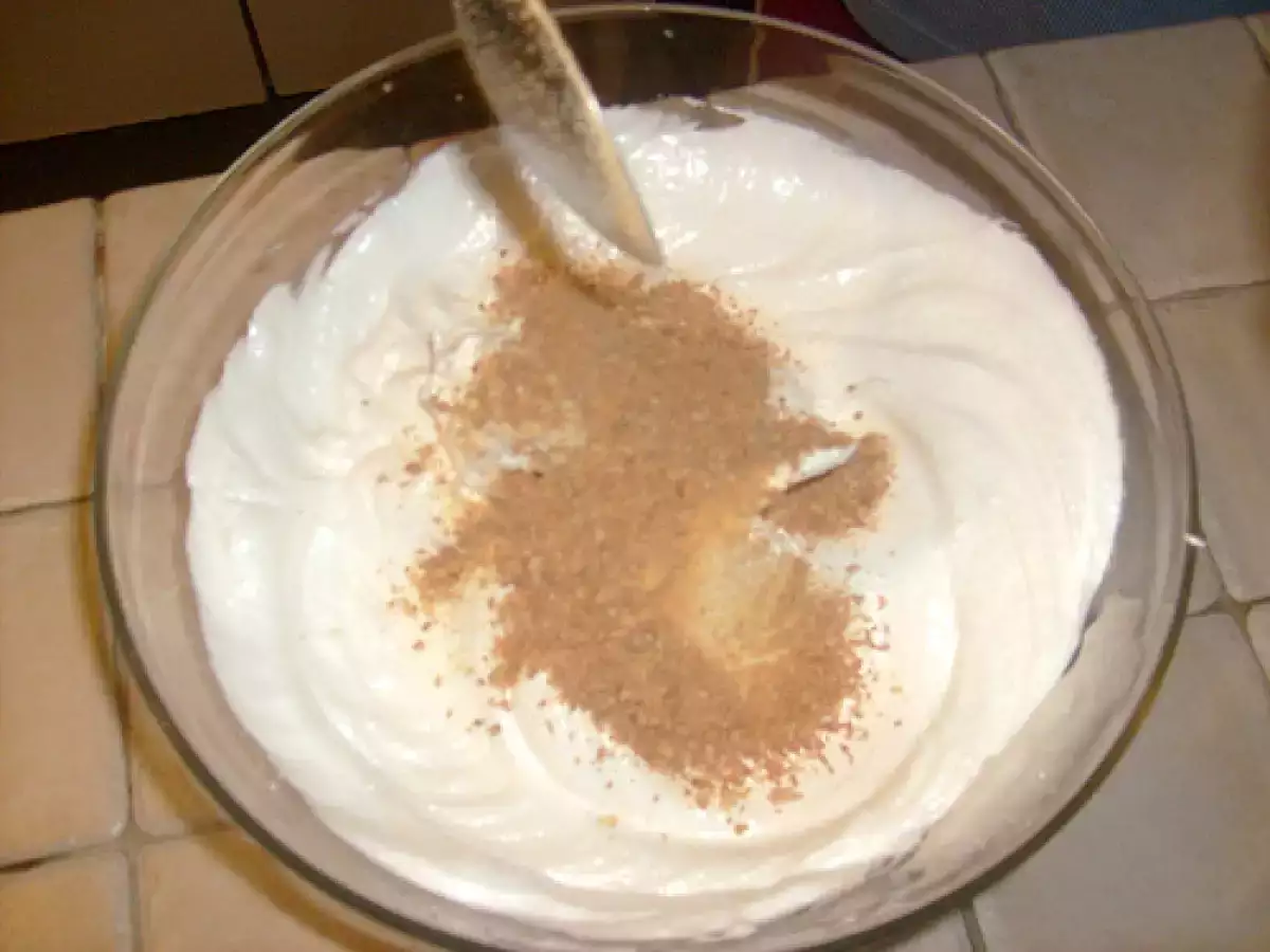 MERINGHE ALL'AMARETTO - foto 3