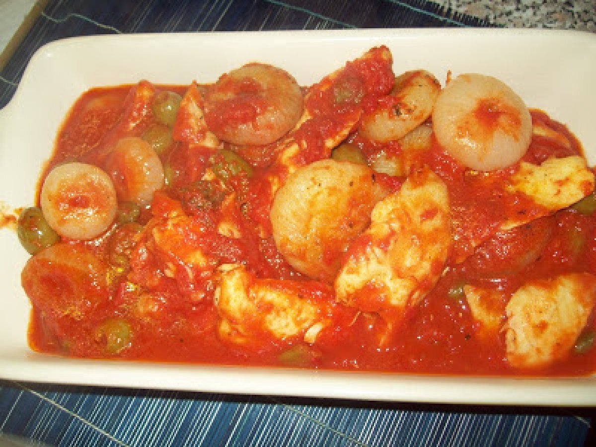MERLUZZO CON CIPOLLINE