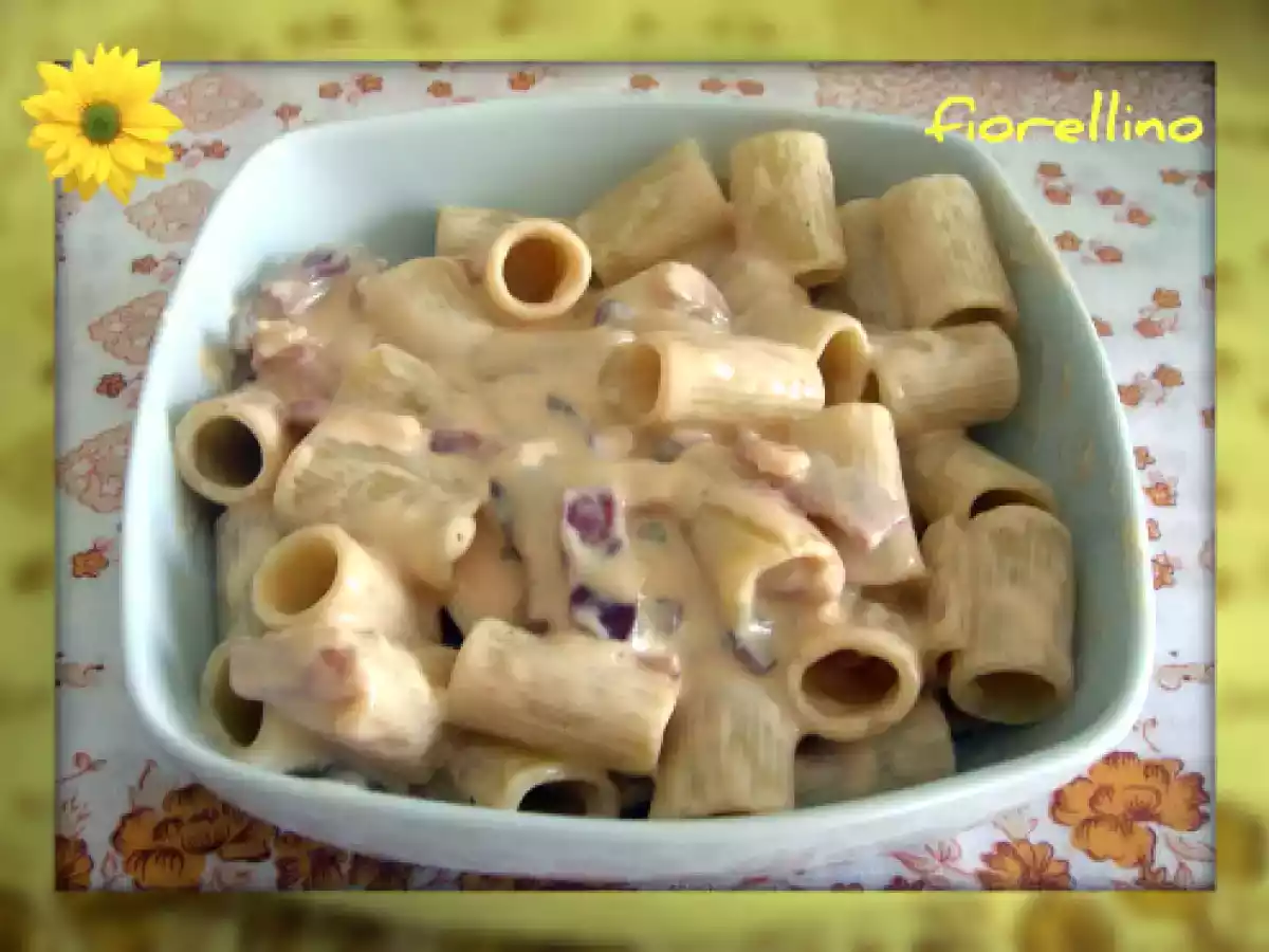Mezze Maniche Speck e Gorgonzola