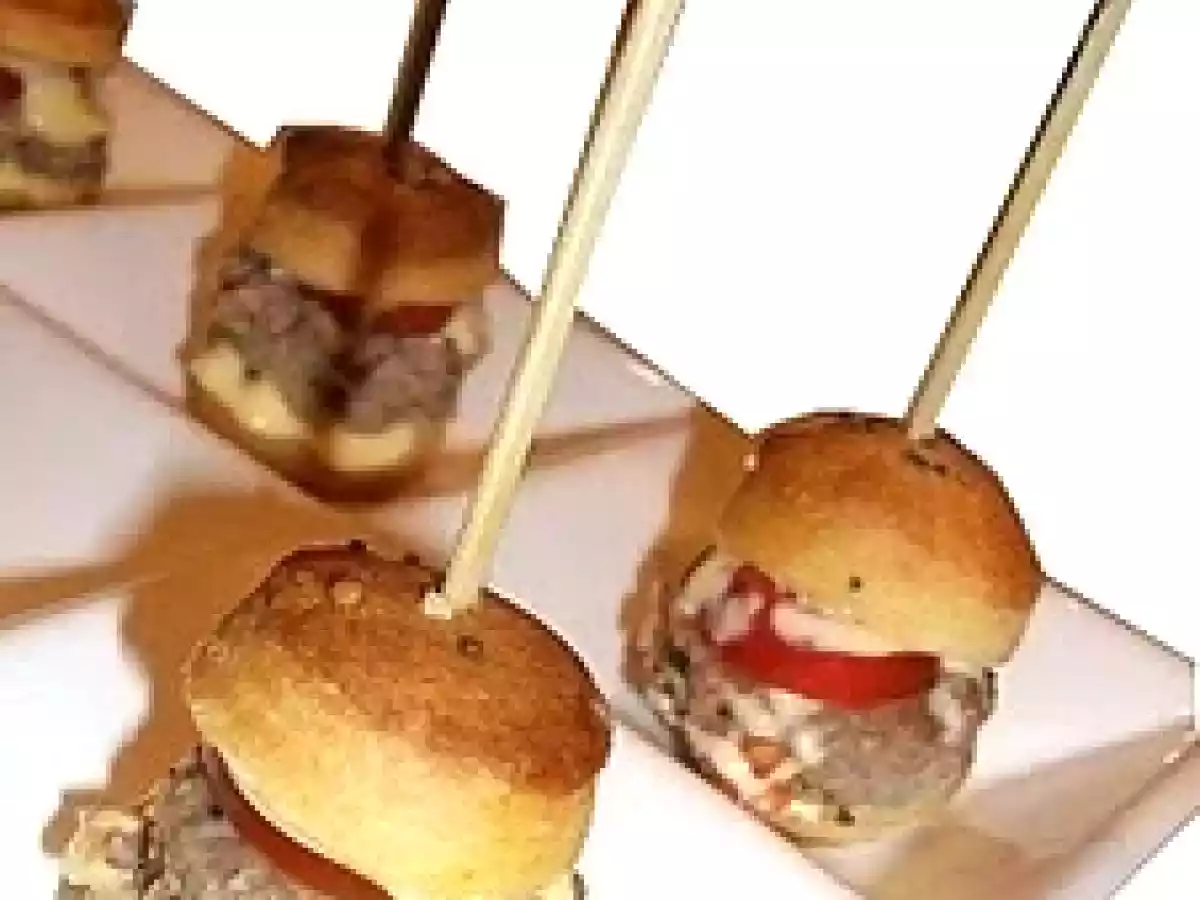 Micro hamburger di pollo, limone e senape