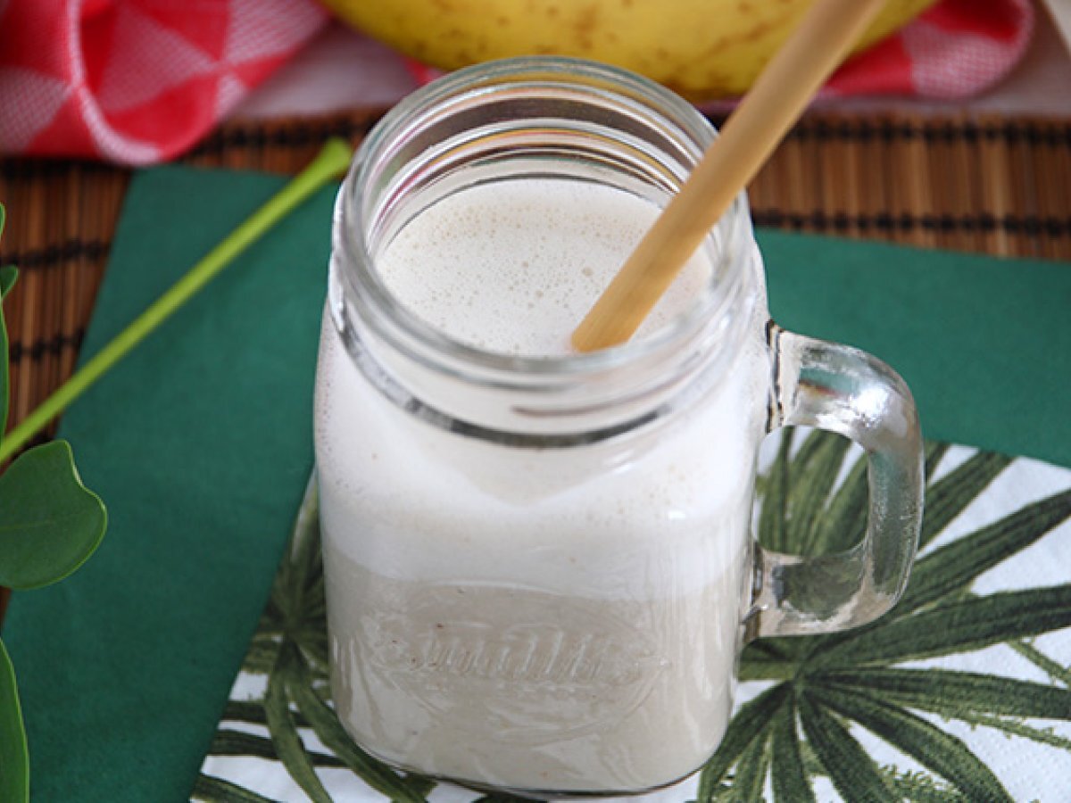 Milkshake vegano alla banana - foto 4