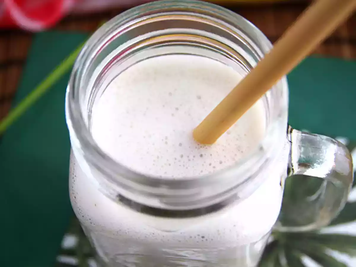 Milkshake vegano alla banana: la ricetta cremosa e senza lattosio pronta in 5 minuti - foto 2