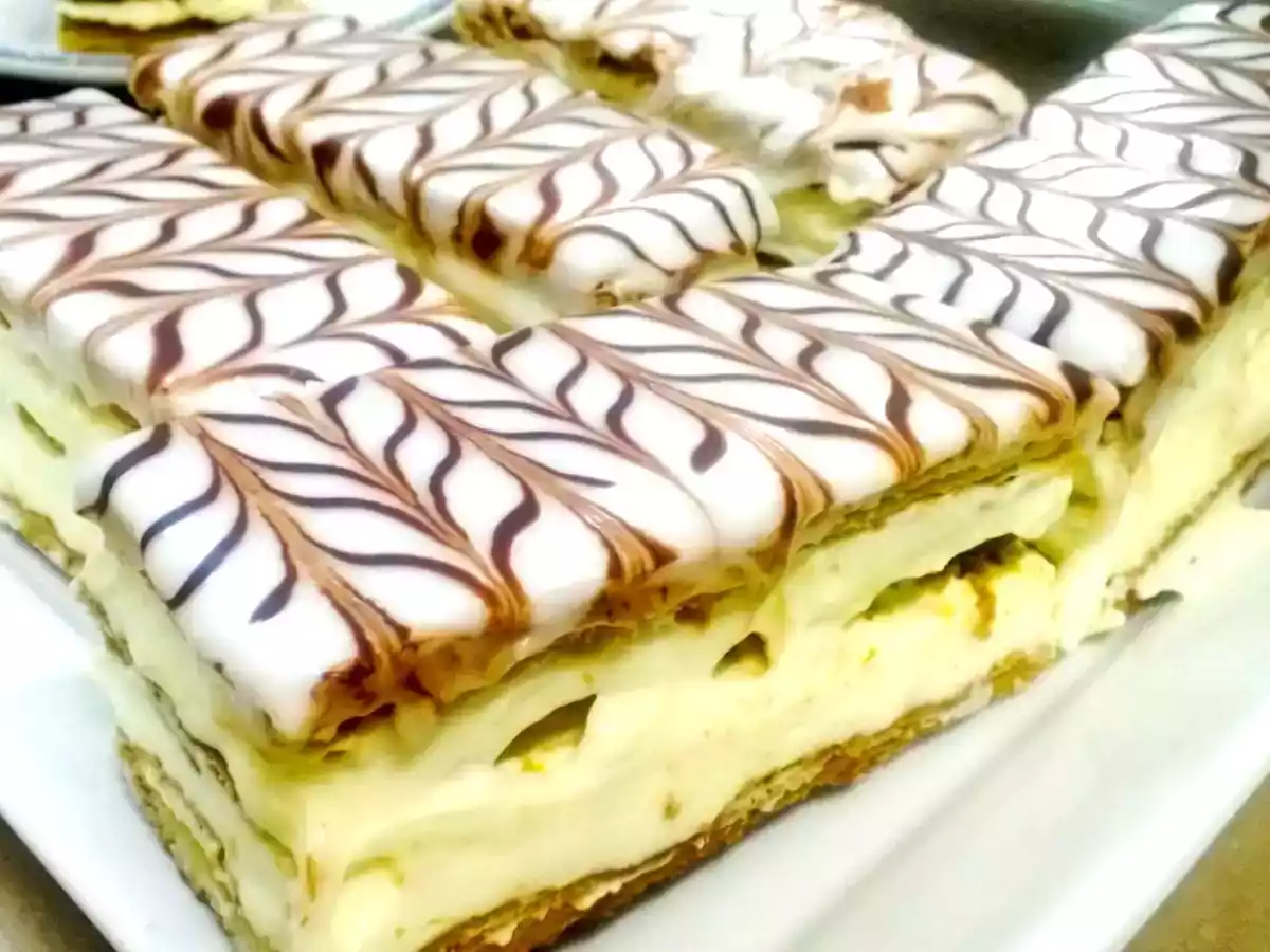 Millefoglie alla crema chantilly