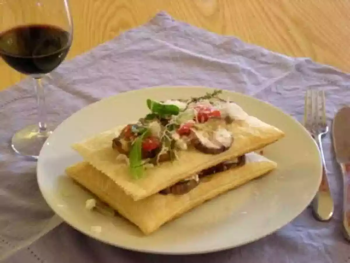 Millefoglie di Melanzane, ricotta Forte e Pomodori appassiti - foto 3
