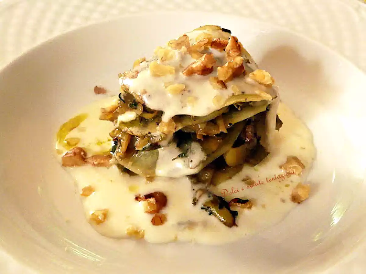 Millefoglie di patate e castraure con fonduta di gorgonzola e noci