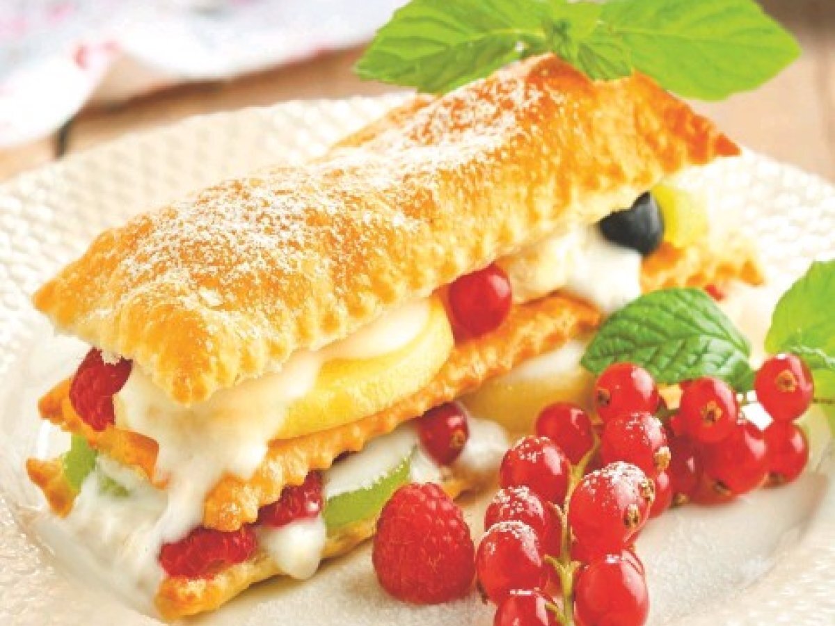 Millefoglie di yogurt e frutta