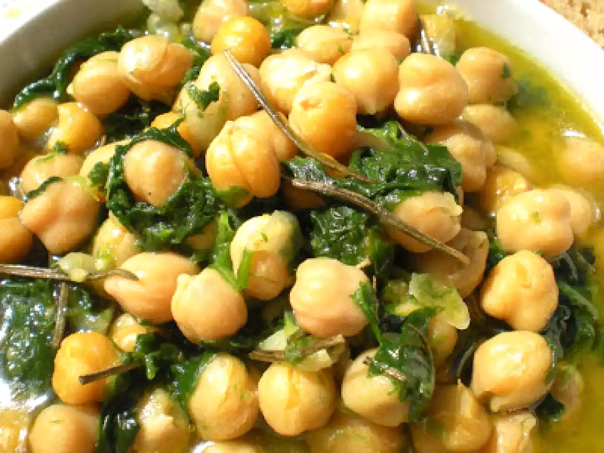 Minestra di Ceci e Spinaci profumata al Rosmarino - foto 4