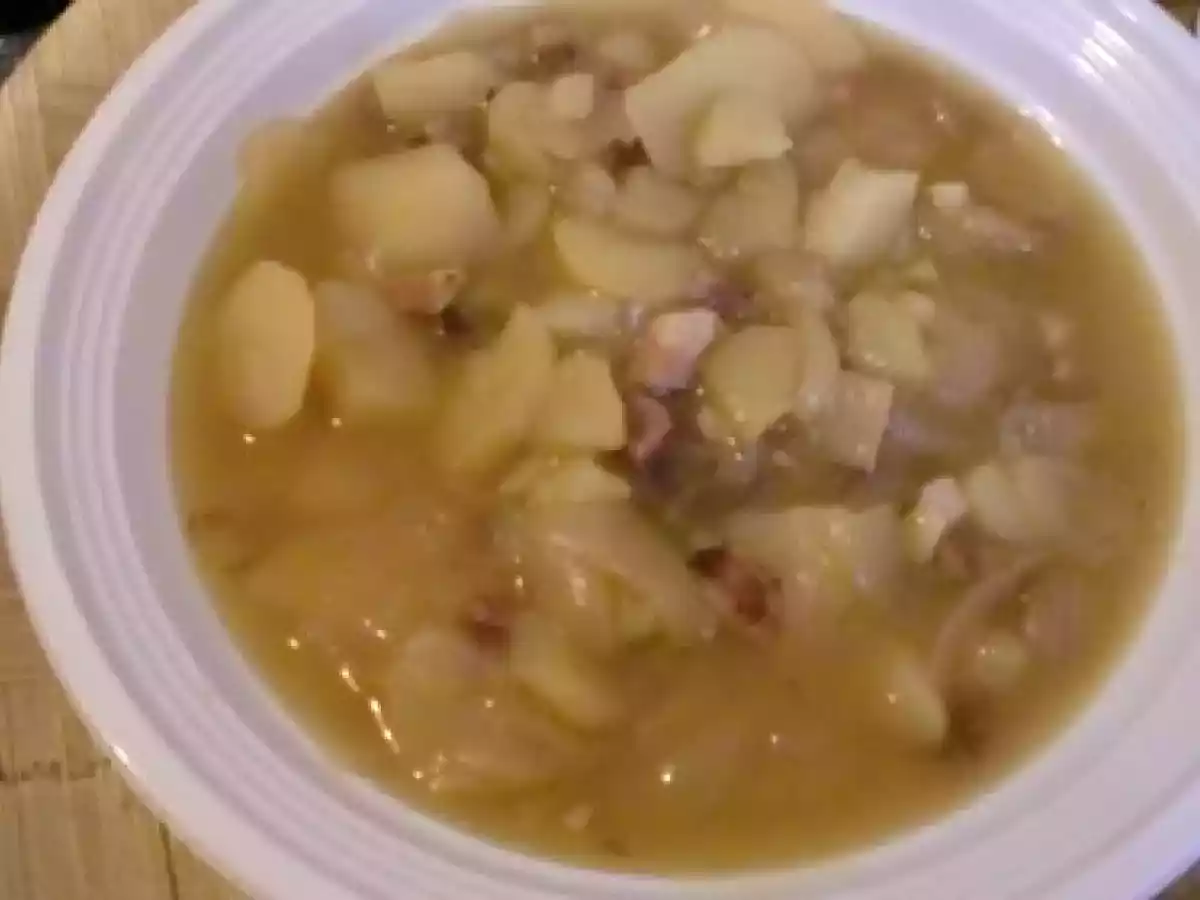 Minestra di cipolle e patate