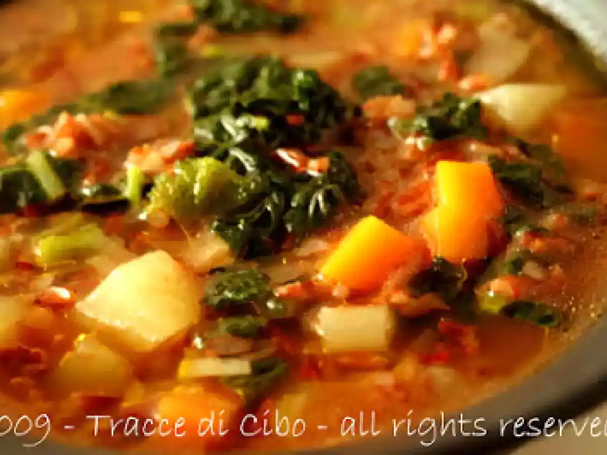 MINESTRA DI RISO ROSSO E CAVOLO NERO