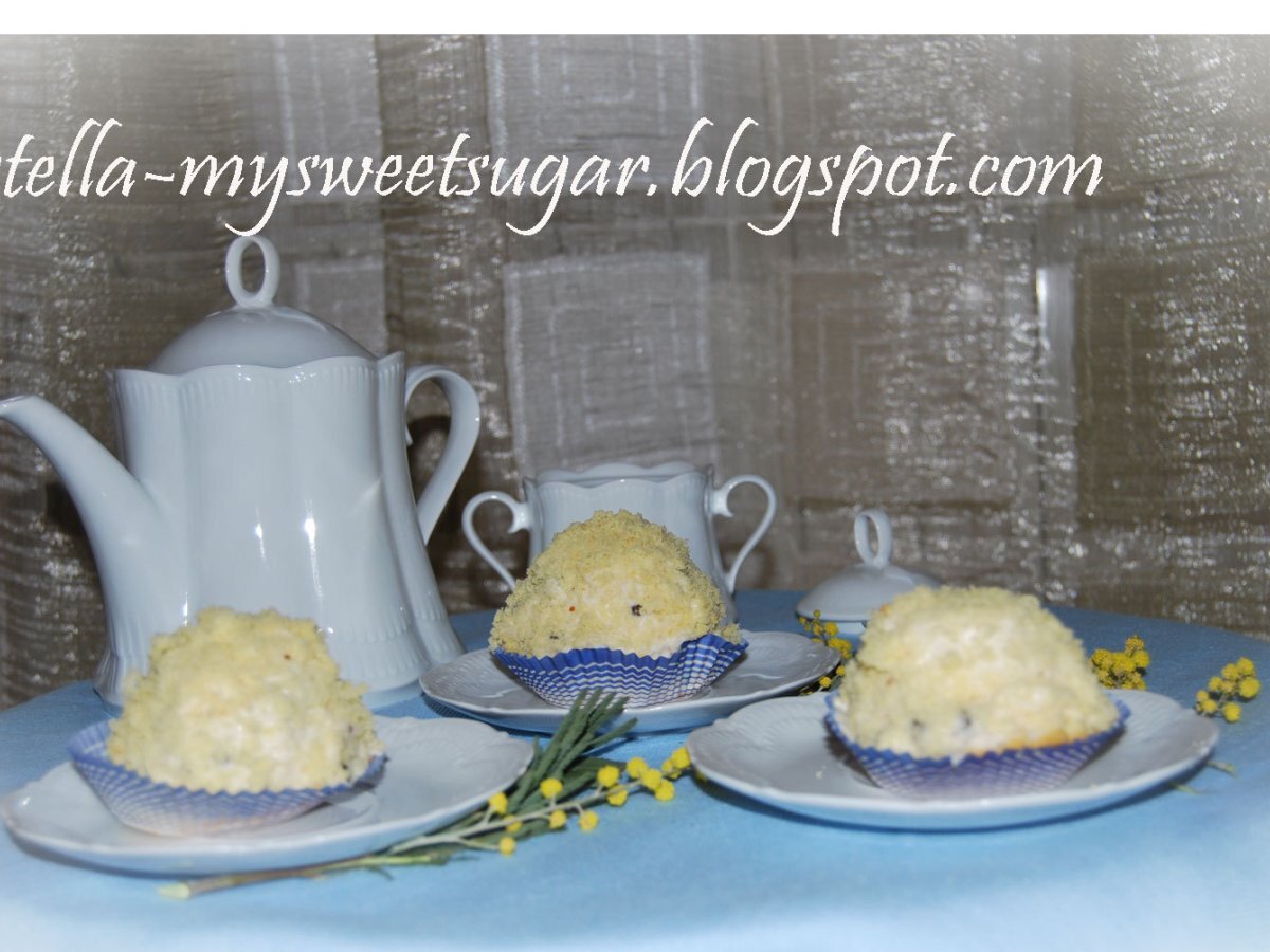 Mini-cake mimosa alla crema di latte