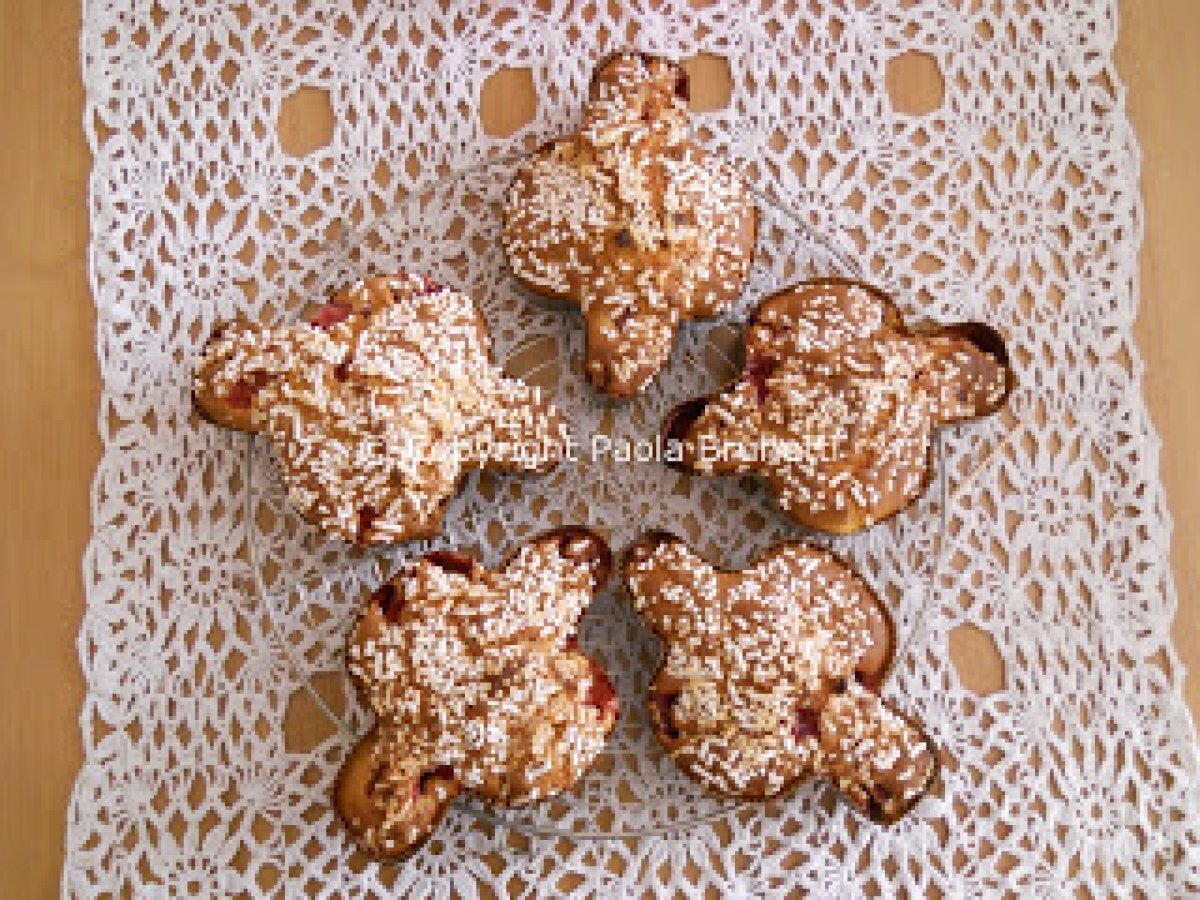 Mini colomba con fragole Ovvero un dolce volo di colombine!