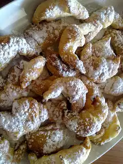 Mini croissant al cioccolato bianco con cremina al mascarpone