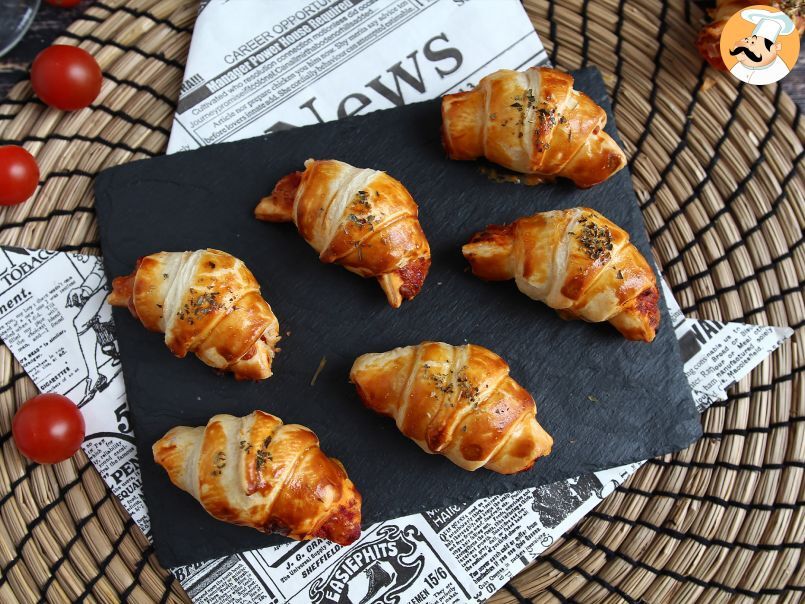 Mini croissants prosciutto e formaggio - foto 3