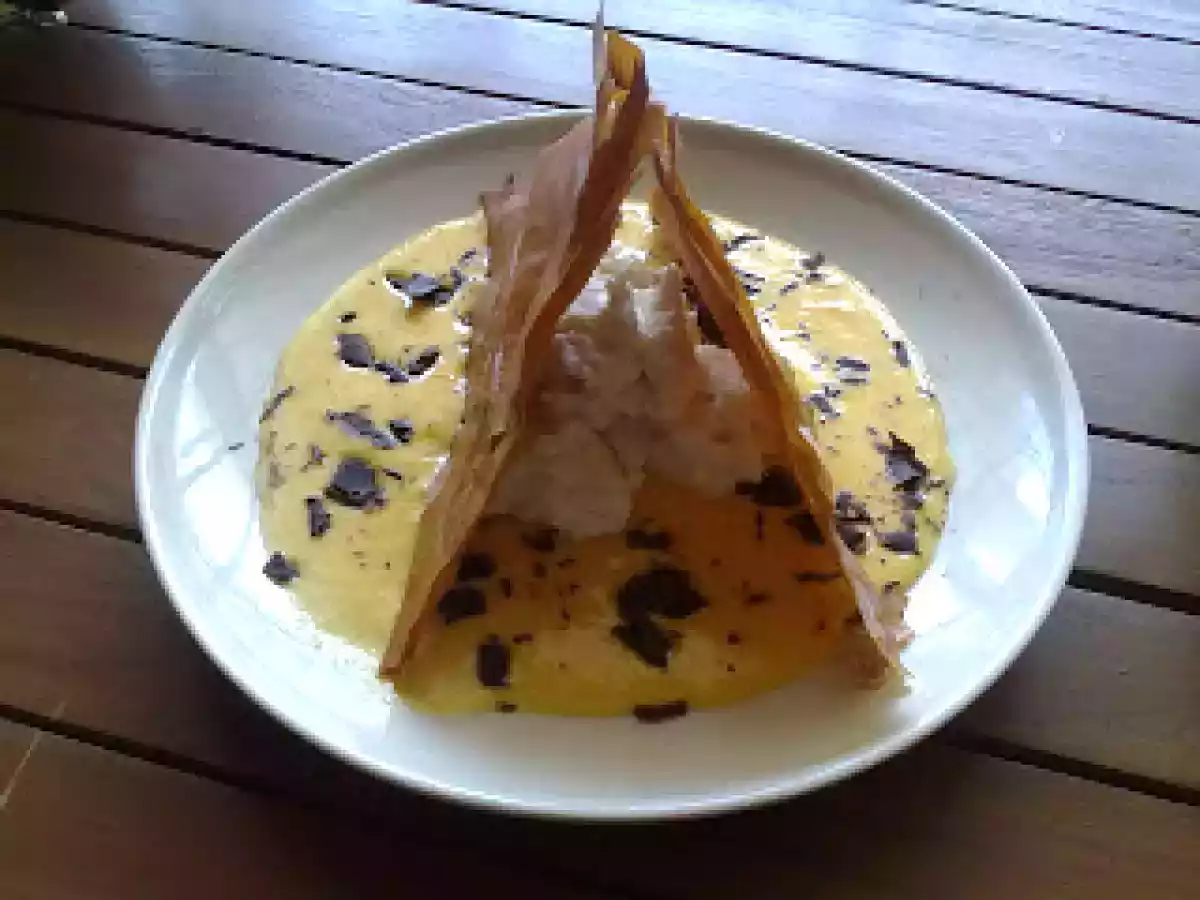 Mousse di ricotta alle mandorle pralinate