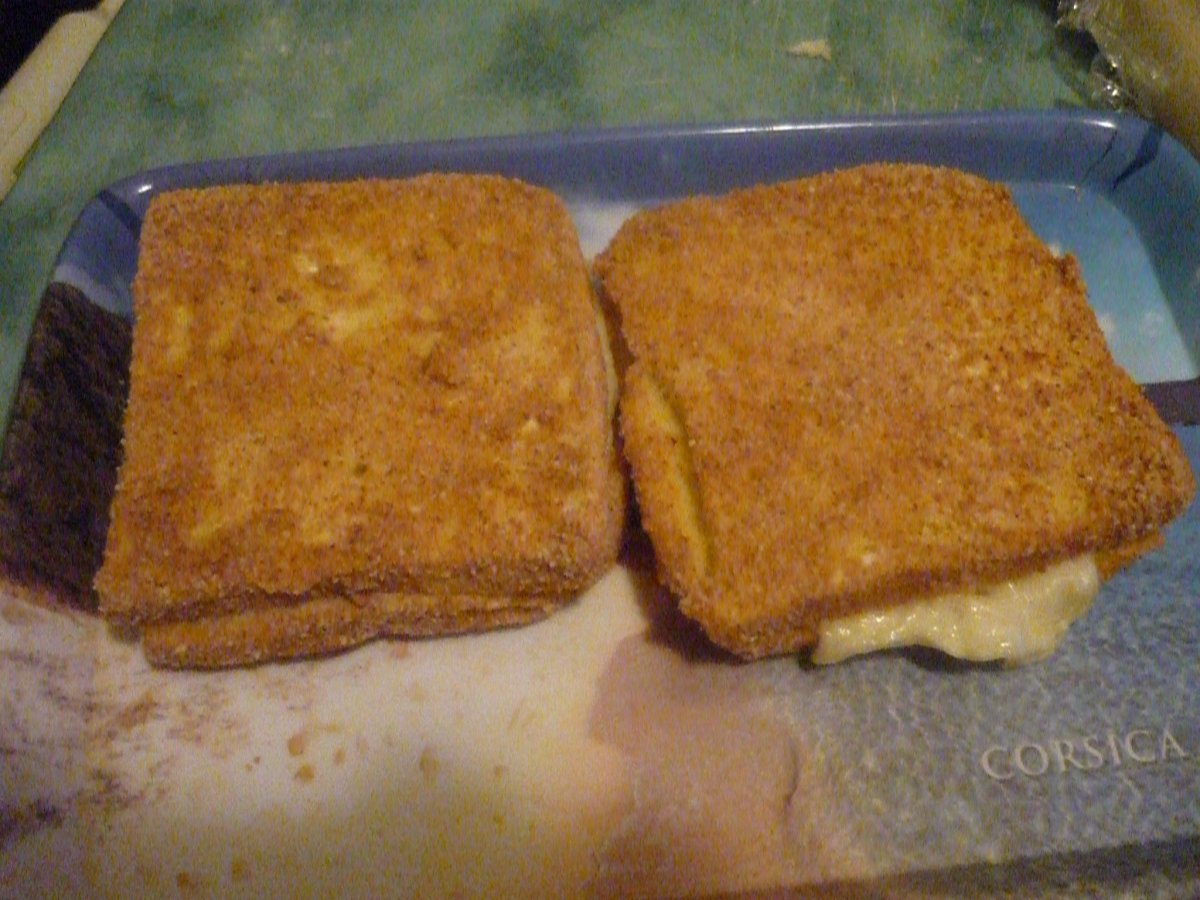 Mozzarella in carrozza