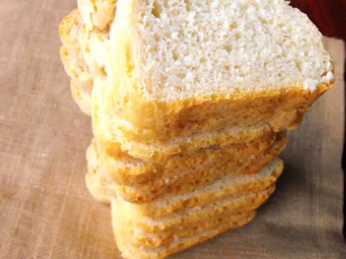 Mozzarella in carrozza al forno: ricetta croccante con pane bianco fatto in casa - foto 2