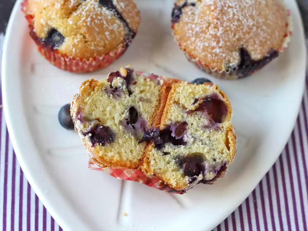 Muffin ai mirtilli: la ricetta sorprendente che forse non avete mai assaggiato - foto 2