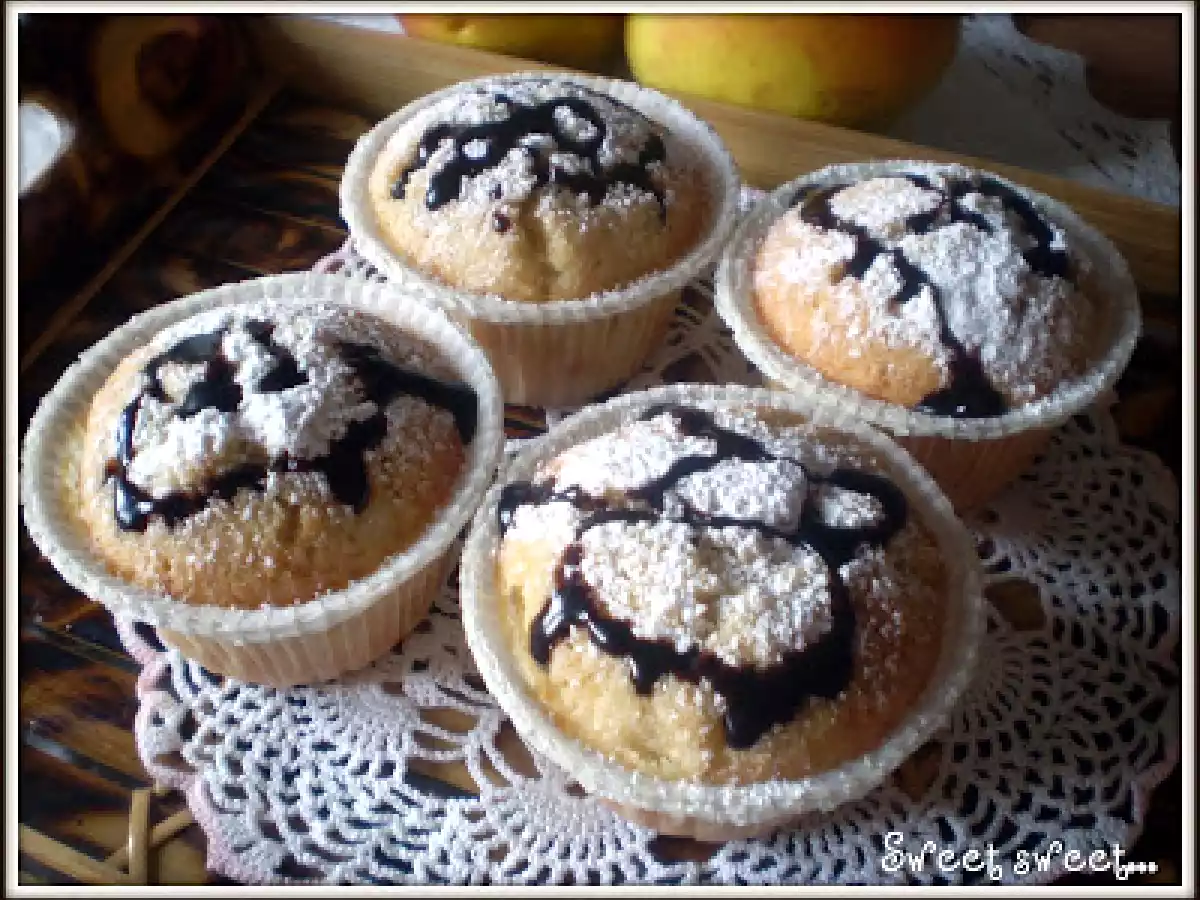 MUFFIN BIANCHI CON ALBUMI, MELE E COCCO - foto 6