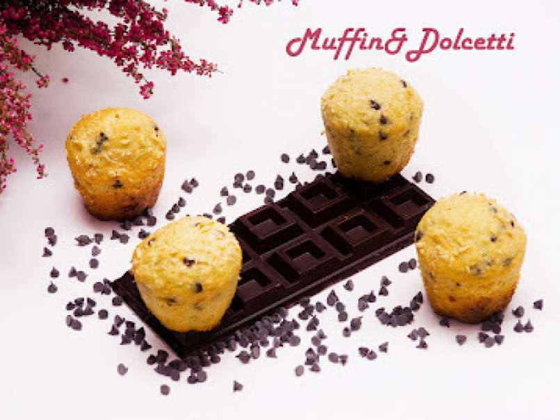 Muffin con Cocco, Mandorle e Gocce di Cioccolata!, foto 1