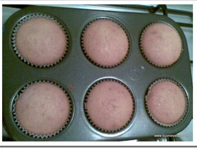 Muffin con cuore di marmellata di ciliegie, foto 2