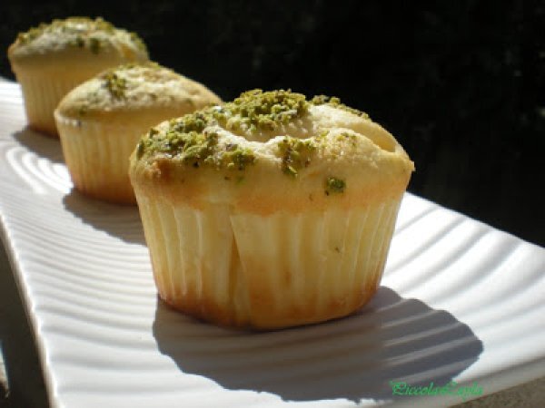 Muffin con Ricotta, Agrumi e granella di Pistacchio - foto 2