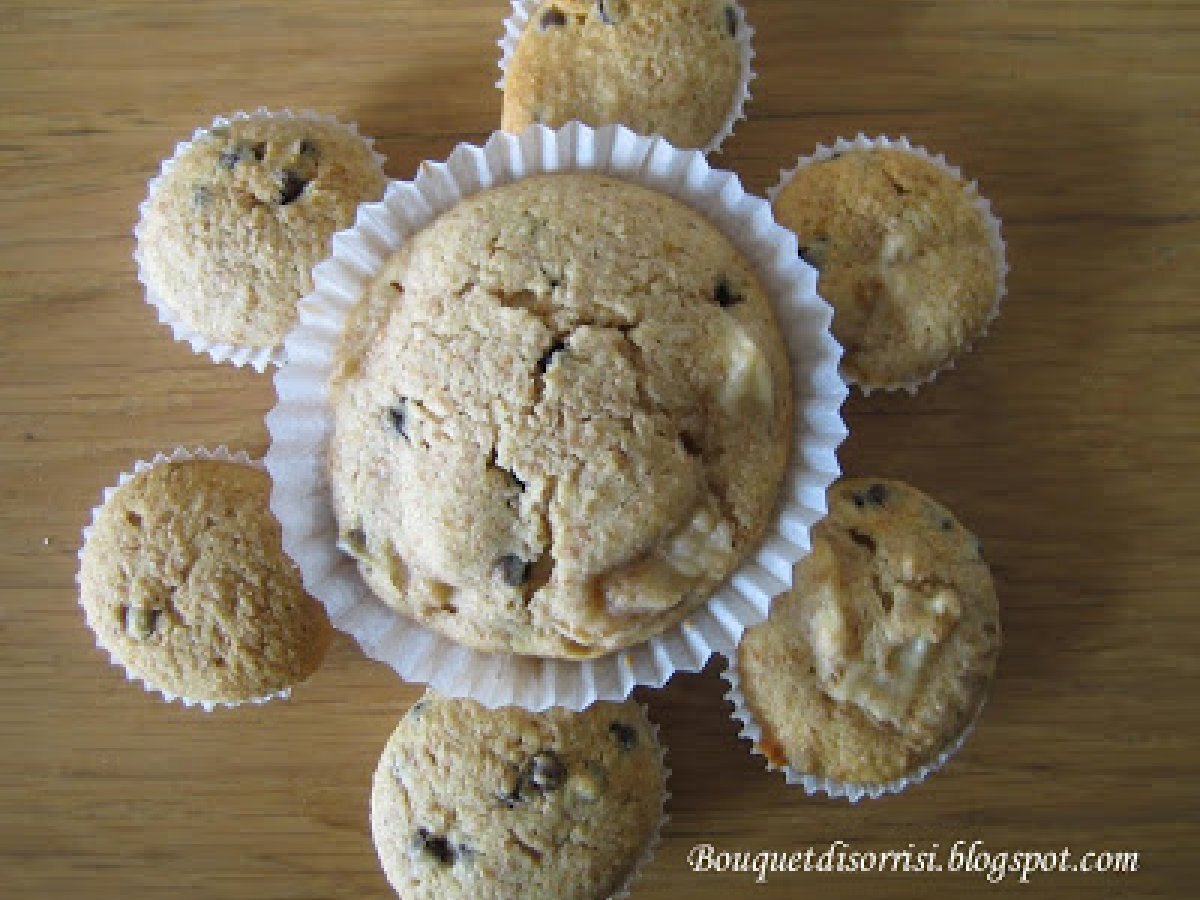 MUFFIN PERE E CIOCCOLATO CON FARINA INTEGRALE