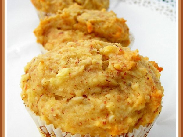 MUFFIN RICOTTA E MANDORLE