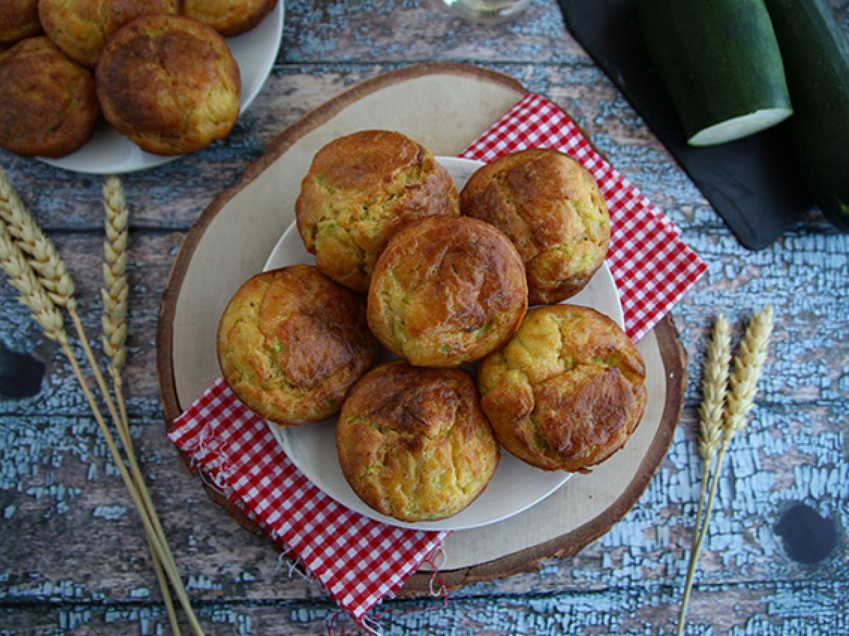 Muffin salati con zucchine e formaggio caprino - foto 2