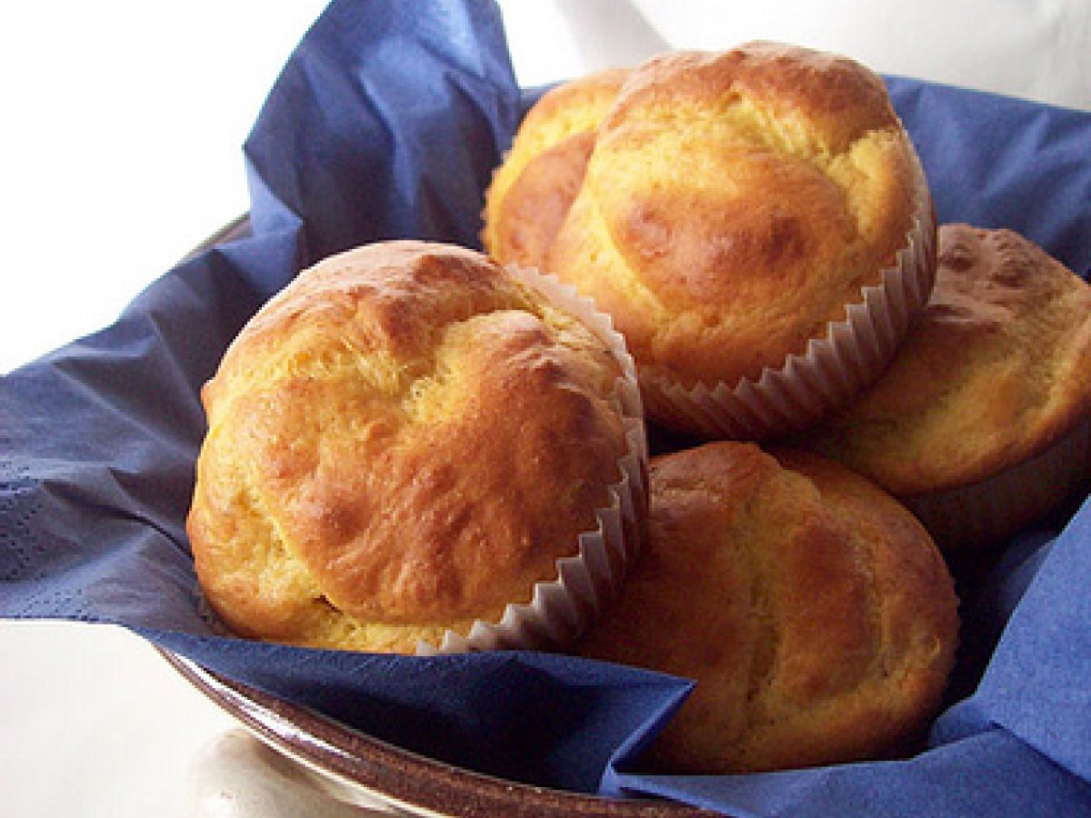 Muffin salati: parmigiano reggiano e timo