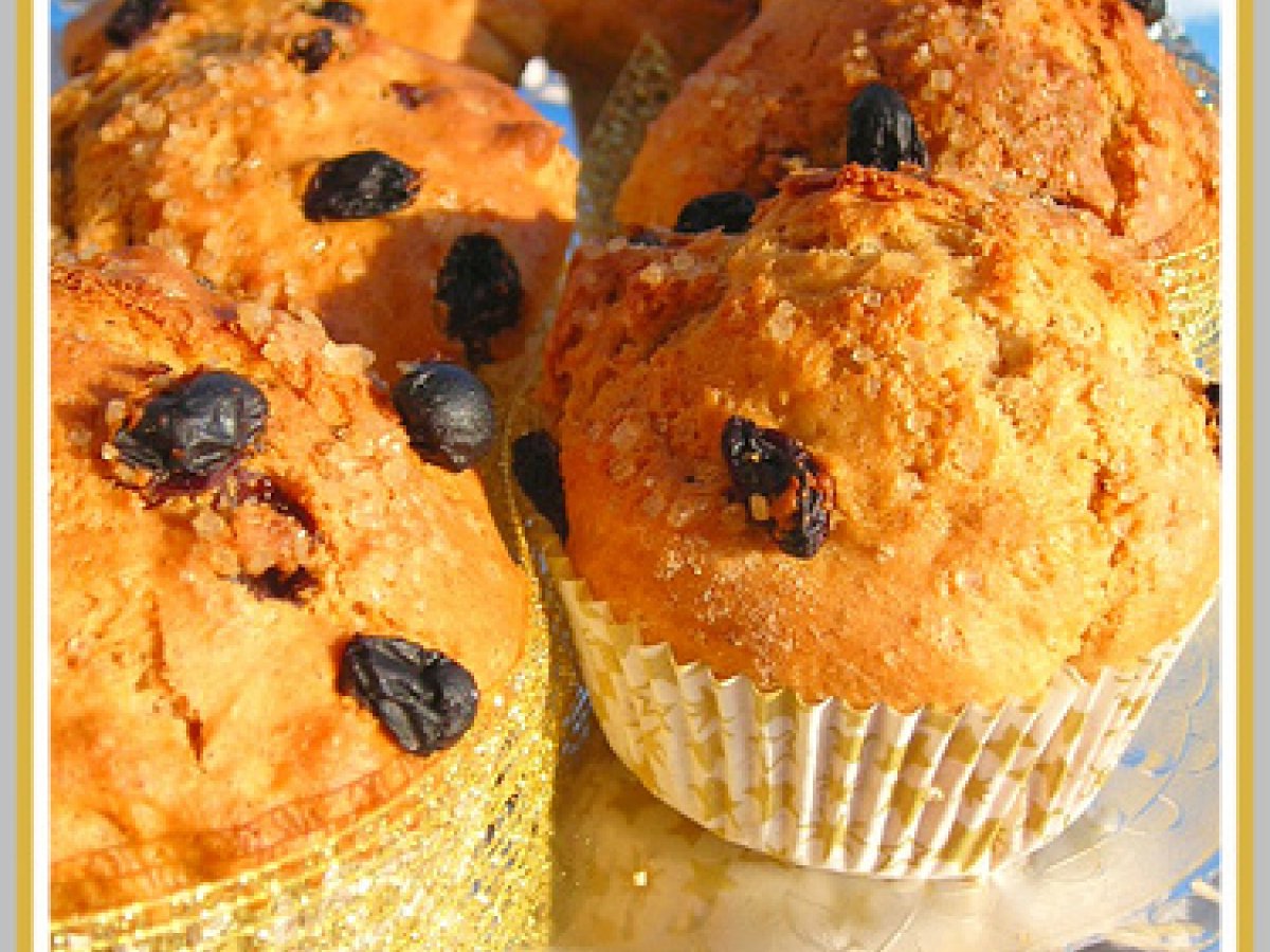 MUFFIN SPEZIATI ALLE UVETTE