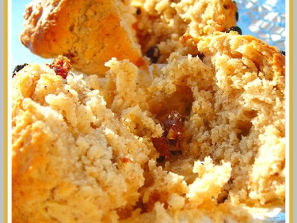 MUFFIN SPEZIATI ALLE UVETTE, foto 3