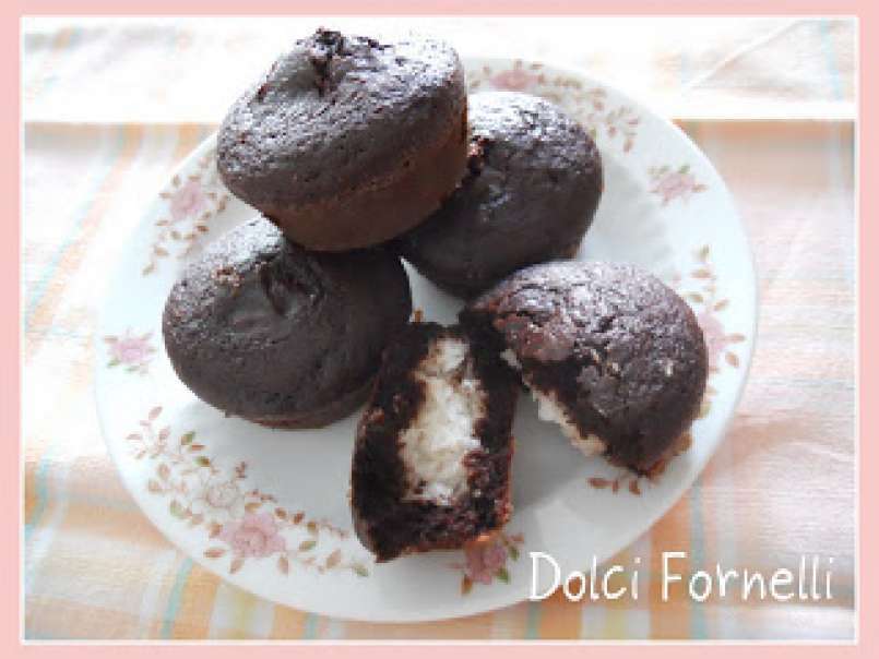 Muffins al cioccolato con ripieno al cocco, foto 2