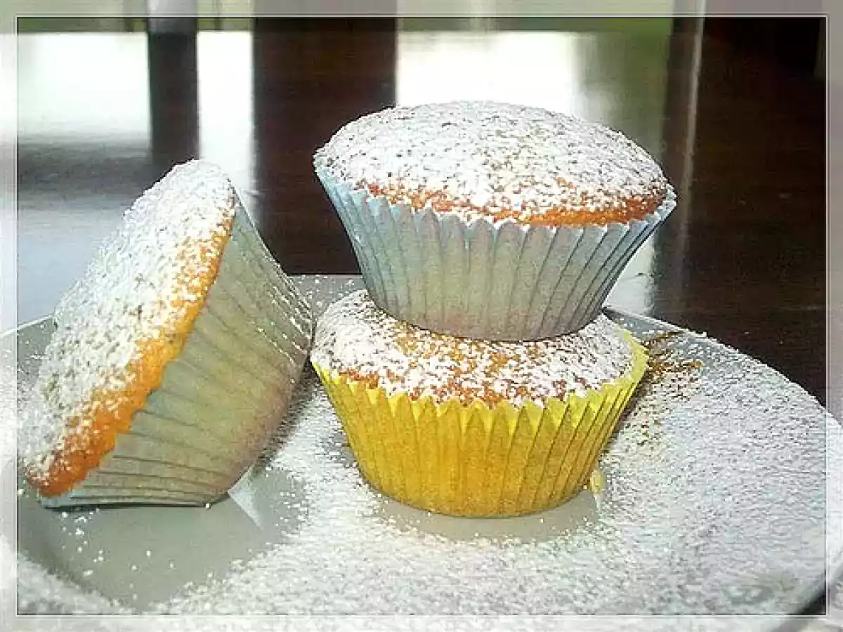 Muffins al cocco e gocce di cioccolato