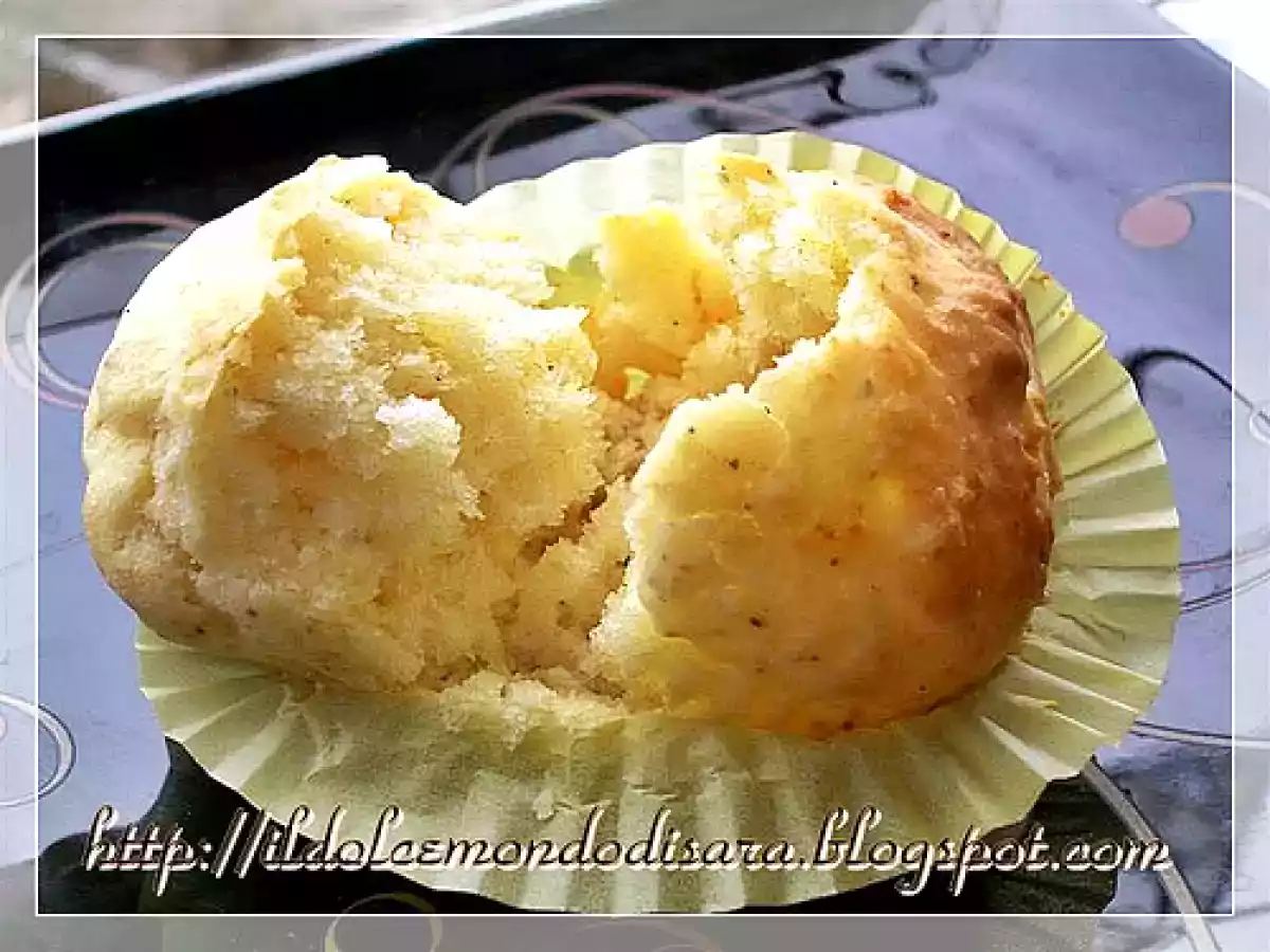 Muffins al timo e parmigiano di Anna Moroni