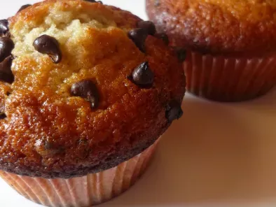 Muffins alle banane con gocce di cioccolato