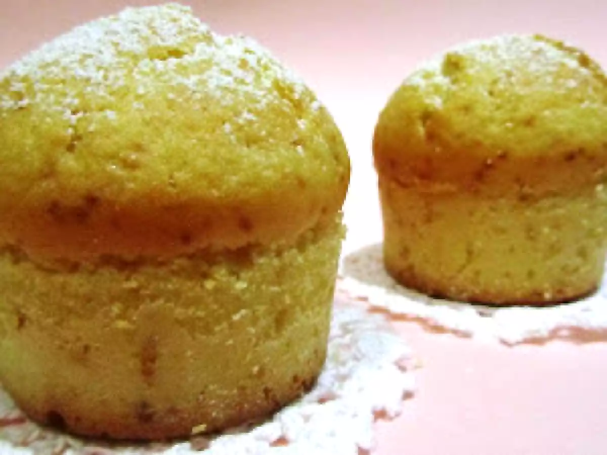 Muffins allo yogurt e limone