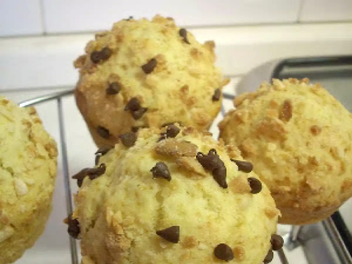 Muffins di mele e mandorle