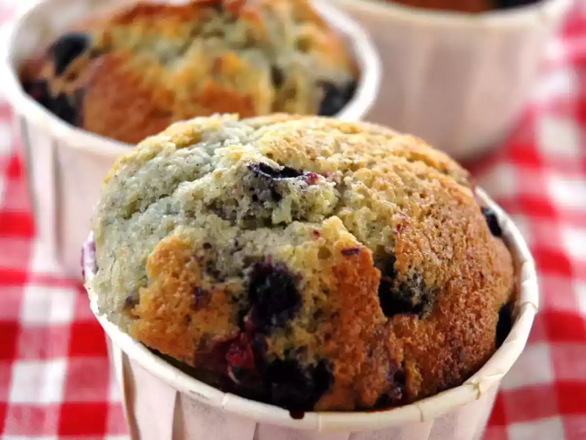 MUFFINS INTEGRALI AI FRUTTI DI BOSCO - foto 2