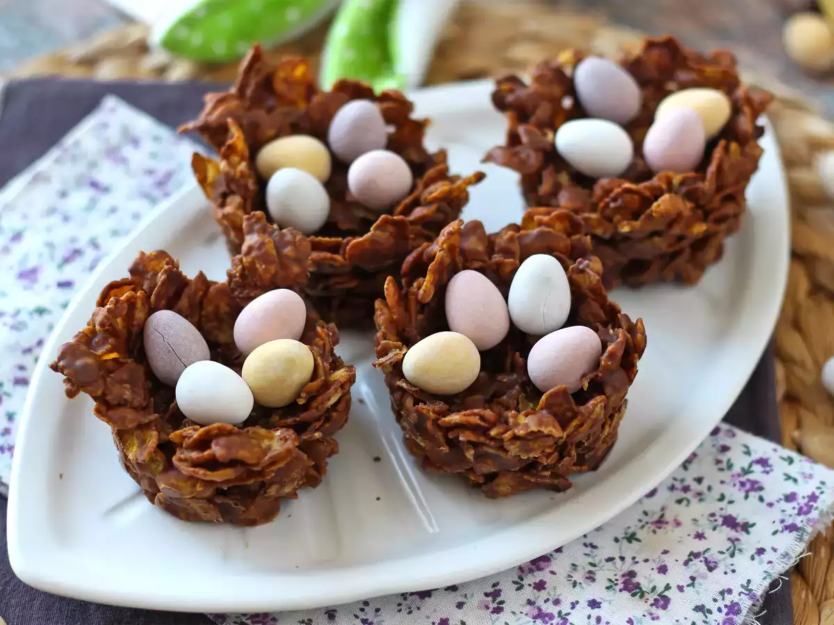 Nidi di Pasqua al cioccolato con cornflakes croccanti - foto 6