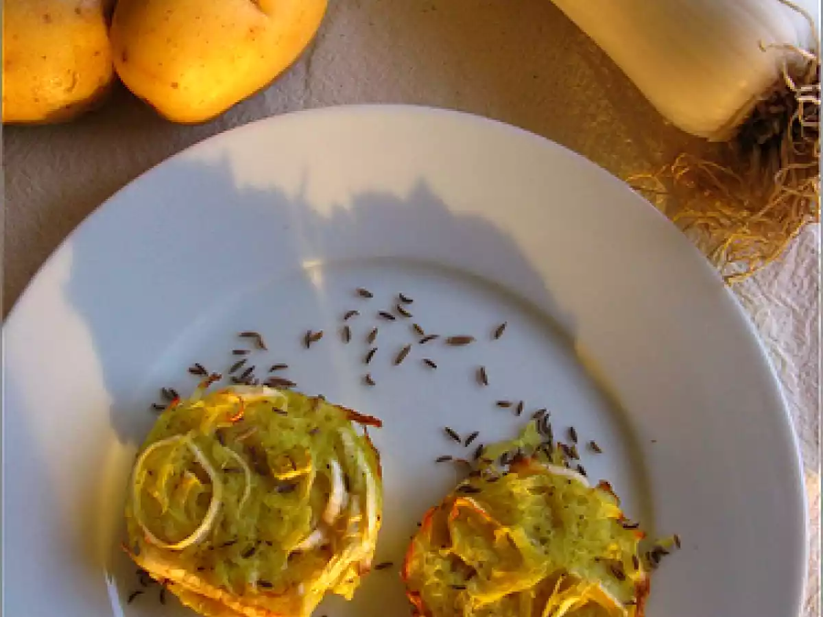 Nidi di patate, porri e cumino