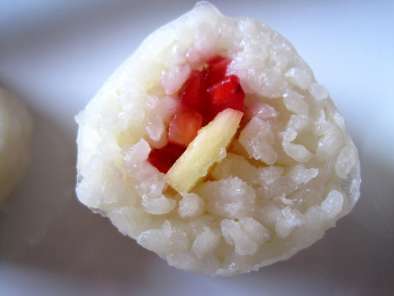 Nigiri di frutta fresca - Maki- sushi di fragole e ananas - foto 7