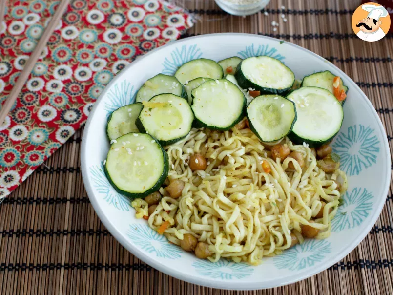 Noodles con ceci arrostiti e zucchine - foto 2